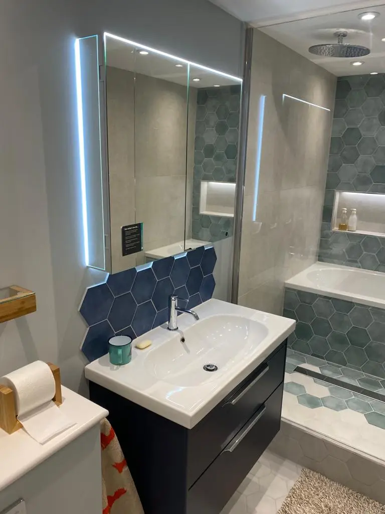 New basin with mirrored cabinet